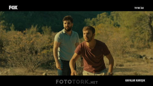 Kafalar.Karisik.2018.HDTvRip.1080p.x264.AC3.by.cideli37.TORK.mkv_snapshot_00.43.51.080.jpg