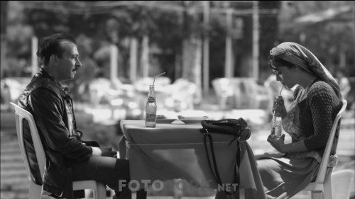 Sen-Aydinlatirsin-Geceyi-2013-720p-DVDRip-x264.mkv_snapshot_00.35.40.100.jpg