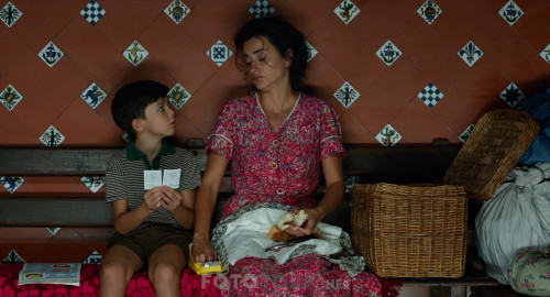 Aci.ve.Zafer.Pain.and.Glory.Dolor.y.gloria.2019.BluRay.1080p.x264.AC3.DUAL.TR-ES.TORK.mkv_snapshot_00.18.23.354.jpg