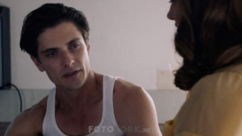 Unbroken.Path.to.Redemption.2018.1080p.BluRay.H264.AC3.DUAL.TR-EN.TORK.mkv_snapshot_00.42.23.127.jpg