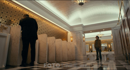 Joker.2019.BluRay.720p.x264.AC3.DUAL.TR-EN.TORK.mkv_snapshot_01.05.18.748.jpg