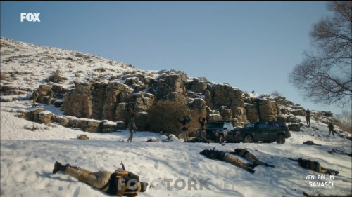 Savasci.BL.90.HDTvRip.720p.AC3.by.TheWelleTy.TORK.mkv_snapshot_01.47.51.830.jpg