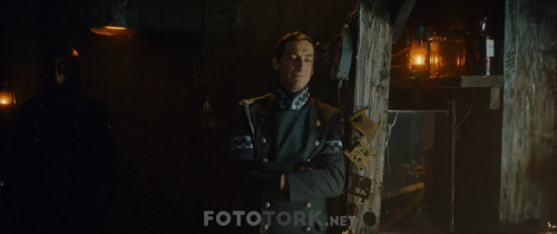 SinirlarIn.Otesinde.Abigail.2019.BluRay.1080p.x264.AC3.DUAL.TR-EN.TORK.mkv_snapshot_01.35.40.720.jpg