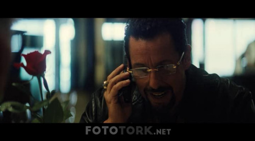 Uncut.Gems.2019.NF.WEBRip.Xvid.TRDUB.TORK.avi_snapshot_00.11.15.166.jpg