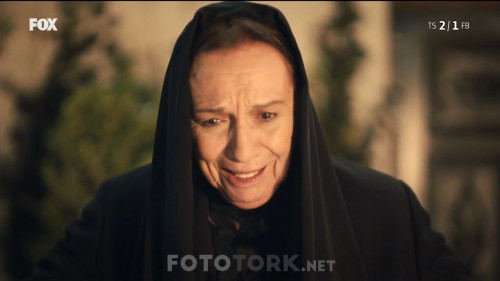 Zumruduanka.BL.02.HDTvRip.720p.AC3.by.cideli37.TORK.mkv_snapshot_00.57.56.712.jpg