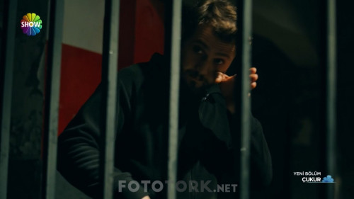 Cukur.BL.86.HDTvRip.720p.AC3.by.TheWelleTy.TORK.mkv_snapshot_01.42.48.611.jpg