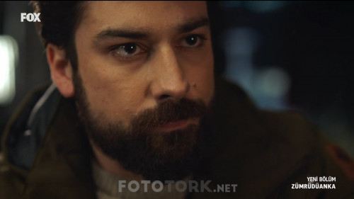 Zumruduanka.BL.03.HDTvRip.720p.AC3.by.cideli37.TORK.mkv_snapshot_00.32.21.487.jpg
