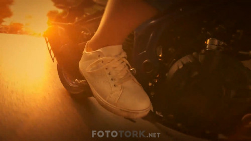 Hareket.Sekiz.2019.WEB-DL.1080p.AAC.TORK.mkv_snapshot_01.41.46.762.jpg