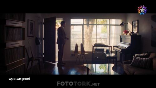 Asiklar.Sehri.La.La.Land.2016.HDTvRip.1080i.mp2.TRDUB.TORK.mkv_snapshot_01.41.00.633.jpg