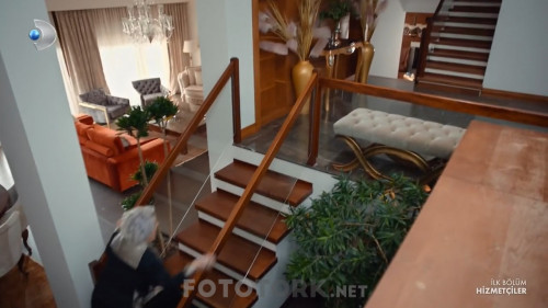Hizmetciler.BL.01.HDTvRip.720p.AC3.by.cideli37.TORK.mkv_snapshot_01.01.12.512.jpg
