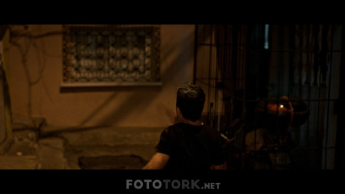S1f1r-B1r-2020-Yerli-Sansursuz-1080p-WEB-DL-H264-AAC---HD.mkv_snapshot_00.39.38.000.jpg