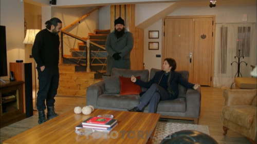 Savasci.BL.96.HDTvRip.720p.AC3.by.TheWelleTy.TORK.mkv_snapshot_00.17.16.982.jpg