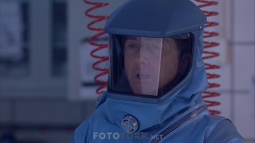 Outbreak---Tehdit-1995-1080p-BluRay-x264-DUAL-TR-ENG-TORK.mkv_snapshot_00.24.54_2020.03.20_15.55.25.jpg