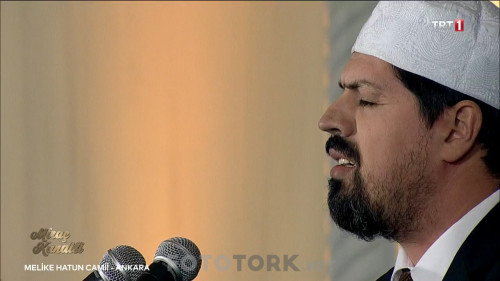 Mirac.Kandili.Melike.Hatun.Camii.Ankara.HDTvRip.720p.AAC.TORK.mkv_snapshot_01.31.53.080.jpg
