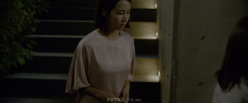 Parazit.2019.2160p.UltraHD.BluRay.DD5.1.x265.10bit.HDR.DUAL.TR-KOR.TORK.mkv_snapshot_00.35.21.202.jpg