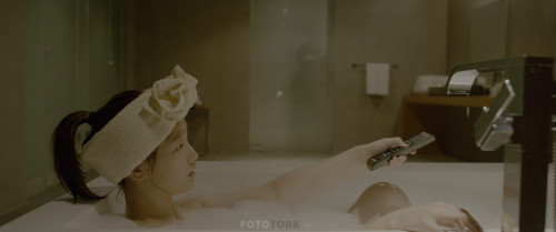 Parazit.2019.2160p.UltraHD.BluRay.DD5.1.x265.10bit.HDR.DUAL.TR-KOR.TORK.mkv_snapshot_00.56.02.776.jpg