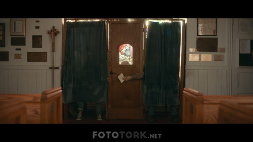 The.Half.Of.It.2020.1080p.NF.WEB-DL.DDP5.1.x264.DUAL.TR-ENG.TORK.mkv_snapshot_00.16.32.000.jpg