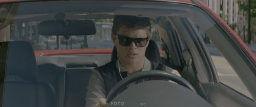 Tam.Gaz.Baby.Driver.2017.BluRay.2160p.x265.10bit.UHD.DUAL.TR-ENG.TORK.mkv_snapshot_00.02.55.801.jpg