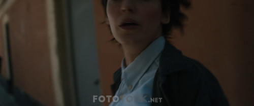 Ritim.Bolumu.The.Rhythm.Section.2020.BluRay.1080p.H264.AC3.DUAL.TR-ENG.TORK.mkv_snapshot_01.32.57.619.jpg