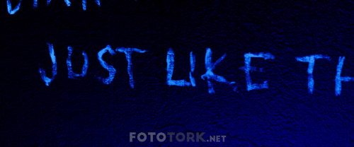 Isiklar.Sonunce.Lights.Out.2016.BluRay.1080p.AC3.DUAL.TR-ENG.TORK.mkv_snapshot_01.06.45.881.jpg