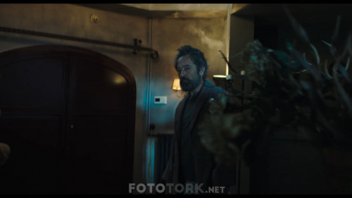 Guzelligin.Portresi.2019.NF.1080p.WEB-DL.Sansursuz.DD5.1.TORK.mkv_snapshot_00.02.29.110.jpg