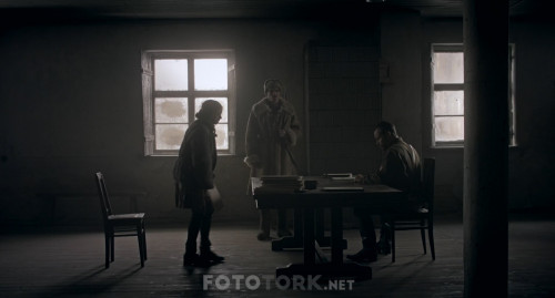 Kardaki.Kuller.Ashes.in.the.Snow.2018.WEB-DL.1080p.x264.AC3.DUAL.TORK.mkv_snapshot_00.55.47.375.jpg