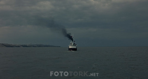 Kardaki.Kuller.Ashes.in.the.Snow.2018.WEB-DL.720p.x264.AC3.DUAL.TORK.mkv_snapshot_01.11.55.083.jpg