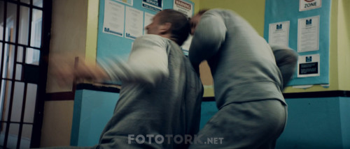 Intikam.Avengement.2019.BluRay.1080p.H264.AC3.DUAL.TR-ENG.TORK.mkv_snapshot_00.24.13.161.jpg