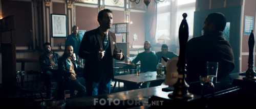 Intikam.Avengement.2019.BluRay.1080p.H264.AC3.DUAL.TR-ENG.TORK.mkv_snapshot_00.43.21.637.jpg