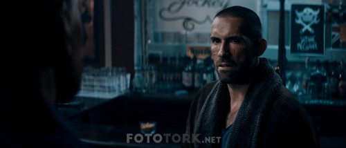 Intikam.Avengement.2019.BluRay.1080p.H264.AC3.DUAL.TR-ENG.TORK.mkv_snapshot_01.02.32.753.jpg