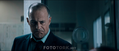 Intikam.Avengement.2019.BluRay.1080p.x264.AC3.DUAL.TR-ENG.TORK.mkv_snapshot_01.08.50.543.jpg