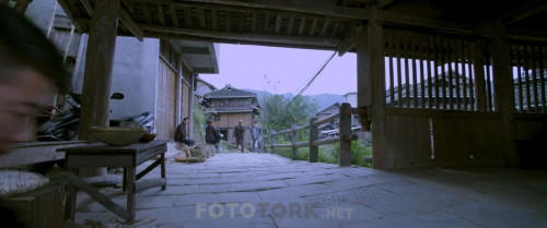 Skiptrace.2016.BluRay.720p.H264.AC3.DUAL.TR-ENG.TORK.mkv_snapshot_01.08.39.244.jpg