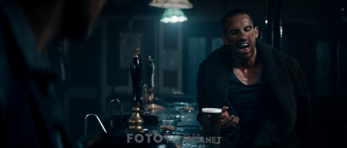 Intikam.Avengement.2019.BluRay.1080p.x264.AC3.DUAL.TR-ENG.TORK.mkv_snapshot_01.17.34.024.jpg
