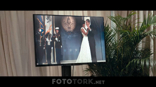 Benim.Hikayem.Becoming.2020.NF.720p.WEB-DL.DD5.1.x264.DUAL.TR-ENG.TORK.mkv_snapshot_00.03.15.070.jpg