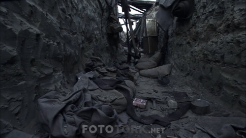 Gelibolu.2005.NF.720p.Yerli.WEB-DL.x264.AAC.DUAL.TR-ENG.TORK.mkv_snapshot_01.43.02.760.jpg