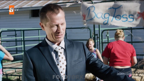 Ikiz.Patiler.Puppy.Swap.Love.Unleashed.2019.HDTvRip.1080p.x264.AC3.TRDUB.TORK.mkv_snapshot_01.12.50.295.jpg