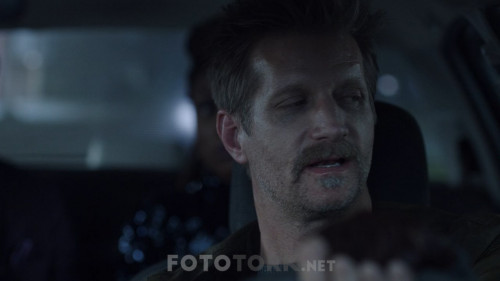 The.Lovebirds.2020.NF.1080p.WEBRip.x264.AC3.DUAL.TR-ENG.TORK.mkv_snapshot_01.12.12.495.jpg