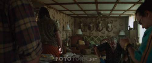 Arkansas.2020.1080p.BluRay.H264.AAC.TR.ALTYAZI.TORK.mkv_snapshot_00.24.09.951.jpg