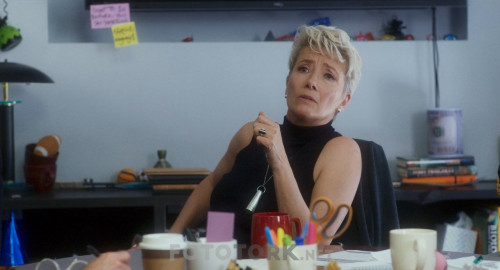 Gece.Kusu.Late.Night.2019.BluRay.720p.H264.AC3.DUAL.TR-ENG.TORK.mkv_snapshot_00.17.59.997.jpg