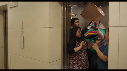 Gurbuz.Hadi.Allaha.Emanet.2018.NF.1080p.Yerli.WEB-DL.AAC.TORK.mkv_snapshot_00.19.25.280.jpg