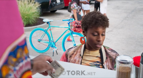 Kucuk.Little.2019.BluRay.720p.x264.AC3.DUAL.TR-ENG.TORK.mkv_snapshot_00.06.49.167.jpg