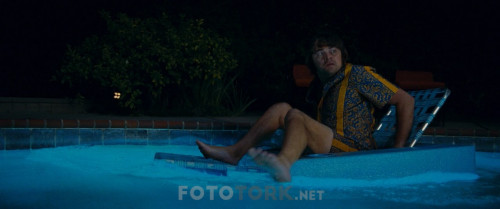 Bir.Zamanlar.Hollywoodta.OnceiUpon.a.Time.in.Hollywood.2019.BluRay.720p.x264.AC3.DUAL.TR-ENG.TORK.mkv_snapshot_02.28.09.139.jpg