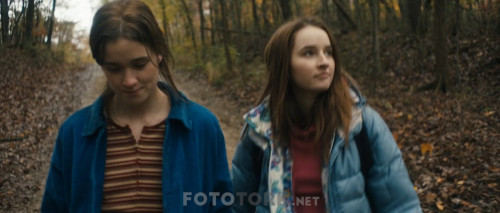 Takip.Edenler.Them.That.Follow.2019.BluRay.1080p.x264.AC3.DUAL.TR-ENG.TORK.mkv_snapshot_00.36.11.878.jpg