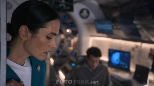 Snowpiercer.2020.NF.S01.E05.1080p.WEB-DL.x264.AC3.DD5.1.DUAL.TR-ENG.TORK.mkv_snapshot_12.48.041.jpg