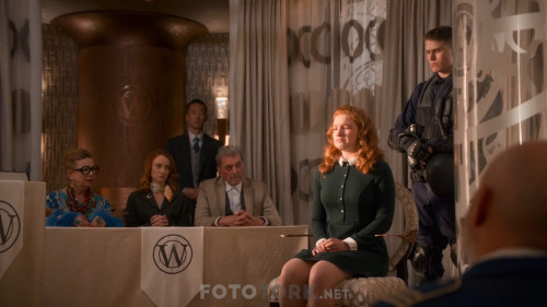 Snowpiercer.2020.NF.S01.E05.1080p.WEB-DL.x264.AC3.DD5.1.DUAL.TR-ENG.TORK.mkv_snapshot_34.44.099.jpg
