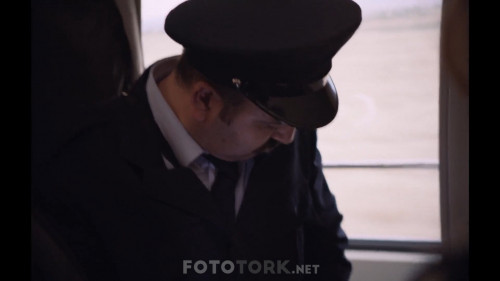 Yarina.Tek.Bilet.2020.1080p.NF.WEB-DL.x264.DD5.1.TORK.mkv_snapshot_00.06.37.098.jpg