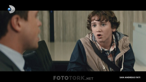 San.Andreas.Fayi.2015.HDTvRip.1080i.mp2.by.cideli37.TORK.mkv_snapshot_00.27.06.835.jpg