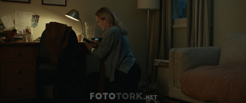The.Invisible.Man.2020.1080p.BluRay.x264.AC3.DUAL.TR-ENG.TORK.mkv_snapshot_00.52.01.747.jpg