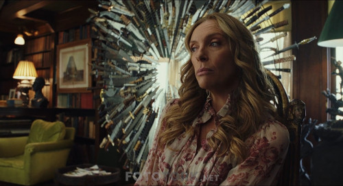 Knives.Out.2019.1080p.BluRay.x264.DUAL.TR.ENG.TORK.mkv_snapshot_00.10.27.805.jpg