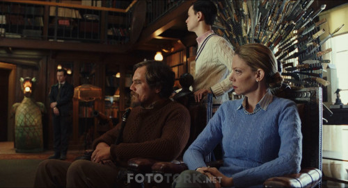 Knives.Out.2019.1080p.BluRay.x264.DUAL.TR.ENG.TORK.mkv_snapshot_01.07.37.099.jpg